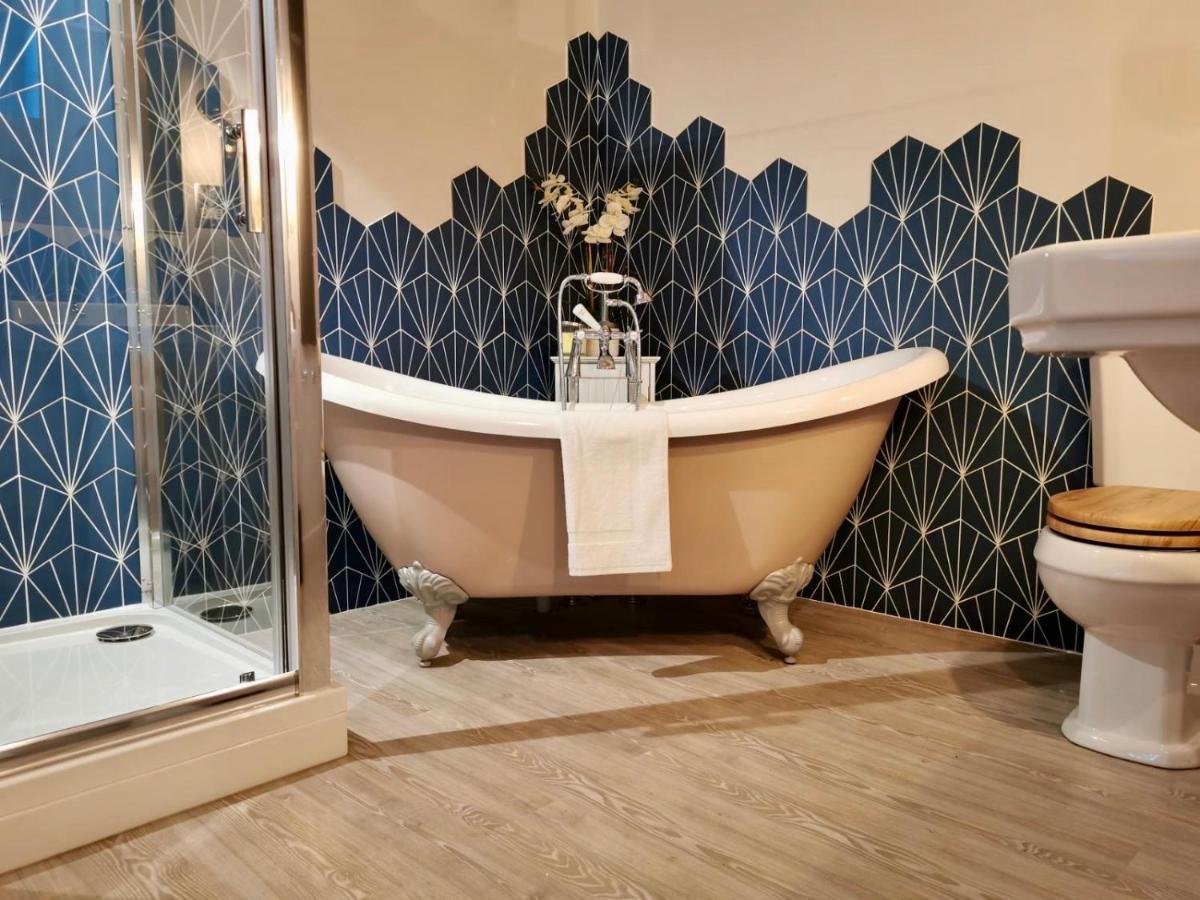 The Stables Hotel มอนมัท ภายนอก รูปภาพ